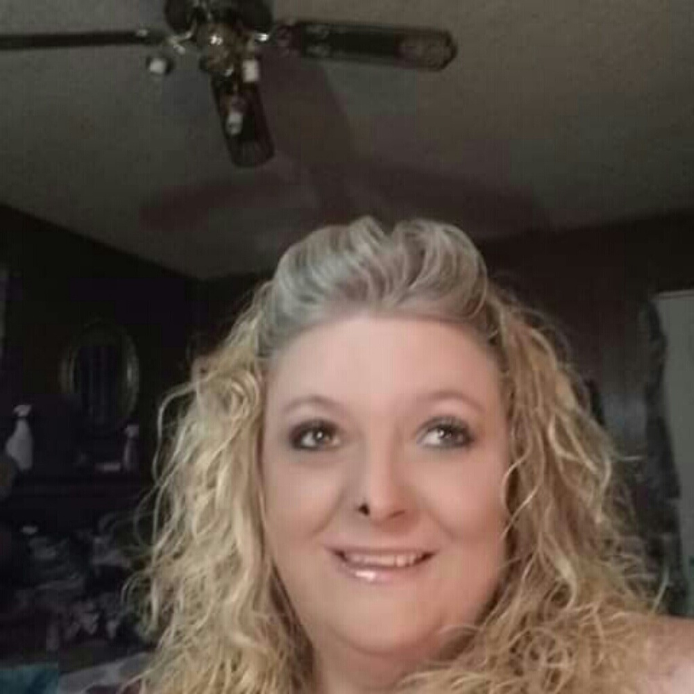 Meet your Posher, Renee